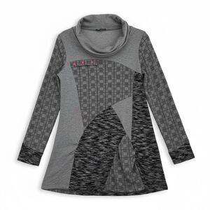 Dolcezza Artsy Tunic Geometric Printed Size Small Gray Buttons Long Sleeve